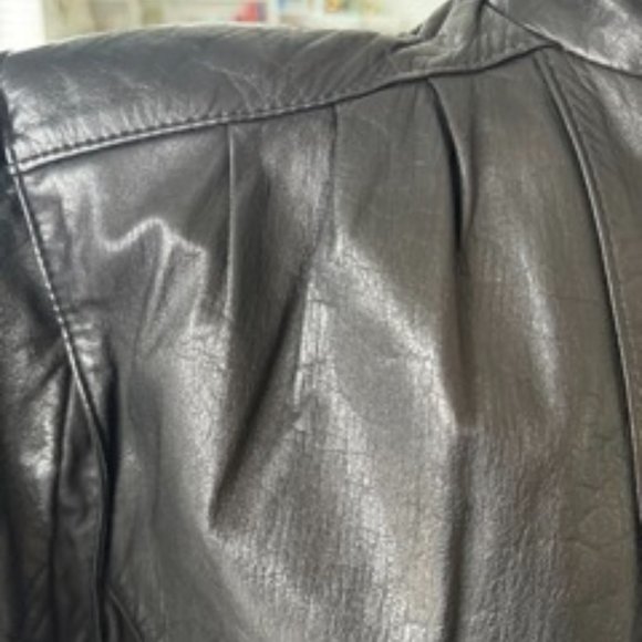 VINTAGE Black leather cropped biker jacket size 10 - Picture 5 of 9